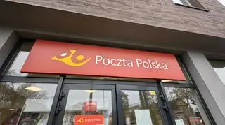 Urząd pocztowy numer 1 w Zgierzu, został przeniesiony do nowego budynku przy ulicy Łęczyckiej