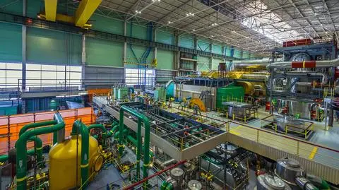 elektrownia atomowa shutterstock_1170072364