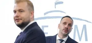 Od spotkania na Ibizie po poprawki do ustawy. Jak to wyglądało?