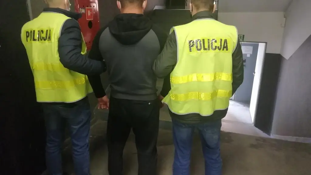 Podejrzani mają od 36 do 45 lat