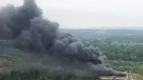 f04b6a94-7b0a-4360-a2e9-0faeb88dab3c-480p