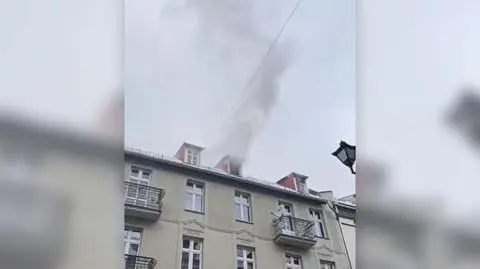 Pożar mieszkania. Lokatorka ewakuowała się sama