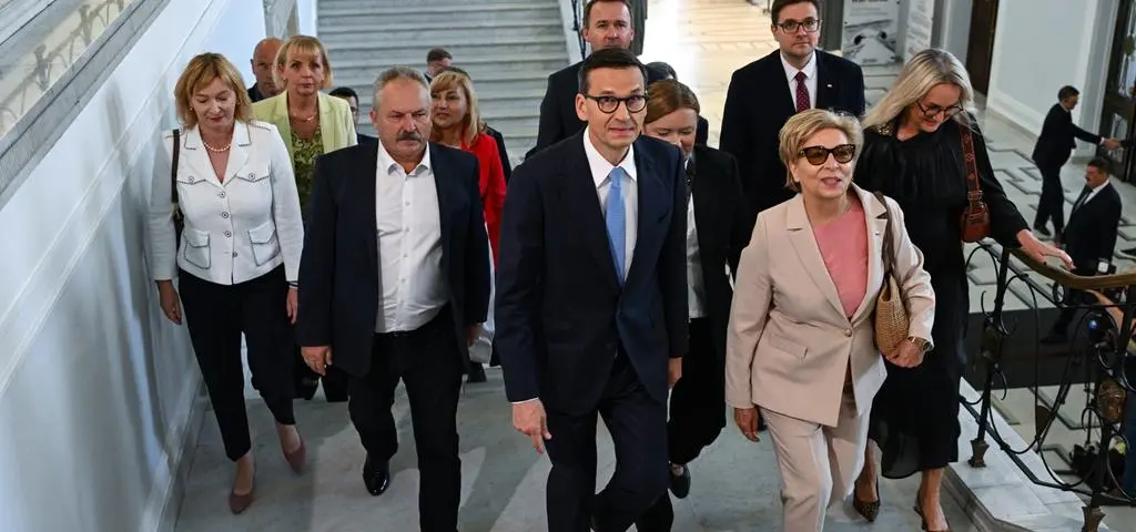 Ostre słowa, rozłam, konsekwencje. Najnowsze informacje i komentarze w TVN24