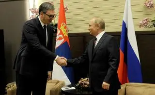 Aleksandar Vuczić i Władimir Putin. Zdjęcie z 25 listopada 2021 roku 