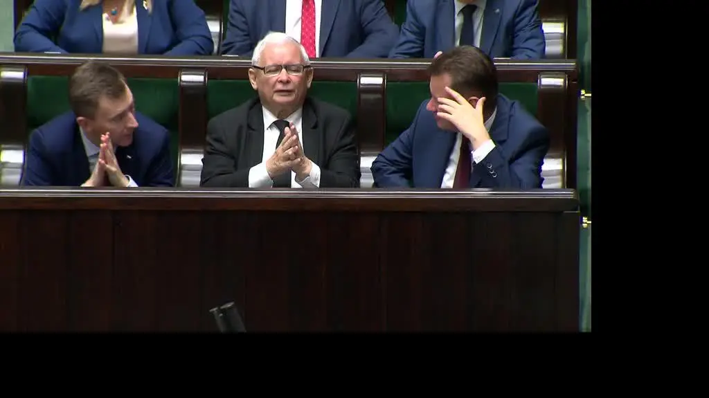 0510N377XR PIS DNZ OTREBA ODPOWIEDZIALNOSC