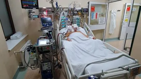 Lekarze walczą o życie 41-letniego niezaszczepionego pacjenta