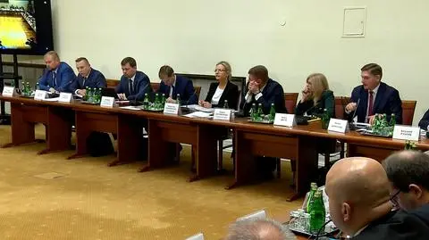 Czuje się dosyć skrępowany kiedy państwo sobie nawzajem zarzucają kłamstwa