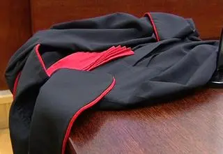 "Afera śmieciowa" i wątek nadzoru władz Warszawy. Odrębne śledztwo