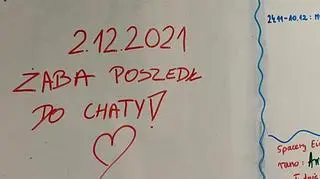 Wpis na tablicy w schronisku