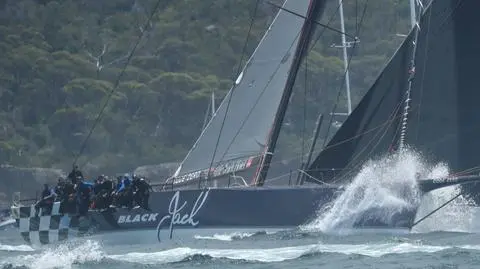W dwa i pół dnia z Sydney do Hobart. Pierwsi na mecie słynnych regat