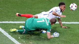 Majdan: dziwiłem się Anglikom. Bramkarz Islandii potrafi niewiele