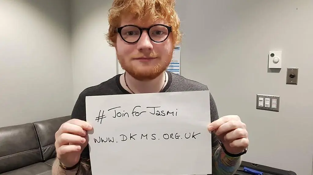 Ed Sheeran włączył się do akcji szukania bliźniaka genetycznego