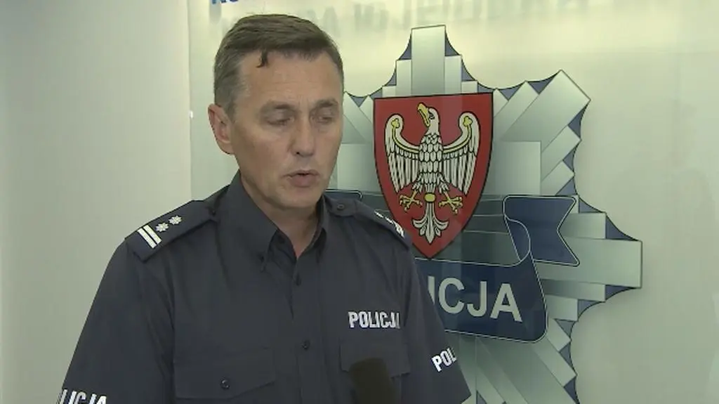 Policja szuka wandala, który strzelał do samochodów