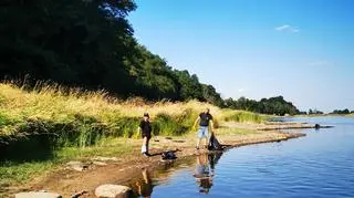 Katastrofa ekologiczna w Odrze. Zdjęcia Ochotniczej Straży Pożarnej w Gostchorzu