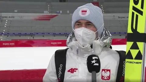 Uśmiech Stocha widać spod maski. "Jest radość ze skakania"