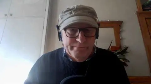 "Choroba ojca nadchodziła jak pociąg pospieszny". Frymorgen o swojej "powolnej podróży w pamięci"