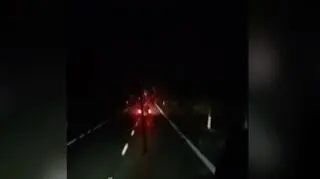 Auto zjeżdżało też na sąsiedni pas ruchu 