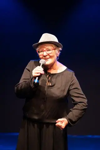 Pani Basia na scenie czuje się jak ryba w wodzie