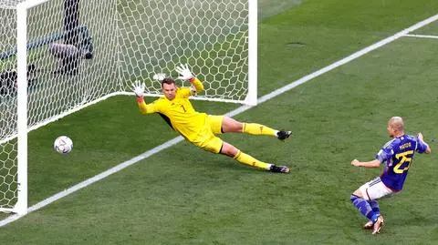 Ostrzeżenie dla Niemców. Dwa podania i gol, uratował ich gwizdek