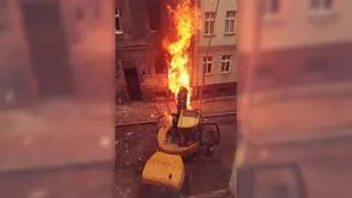 Pożar po wybuchu gazu w Wałbrzychu