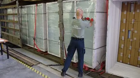 Okna były jedynie formą zamaskowania przemytu papierosów