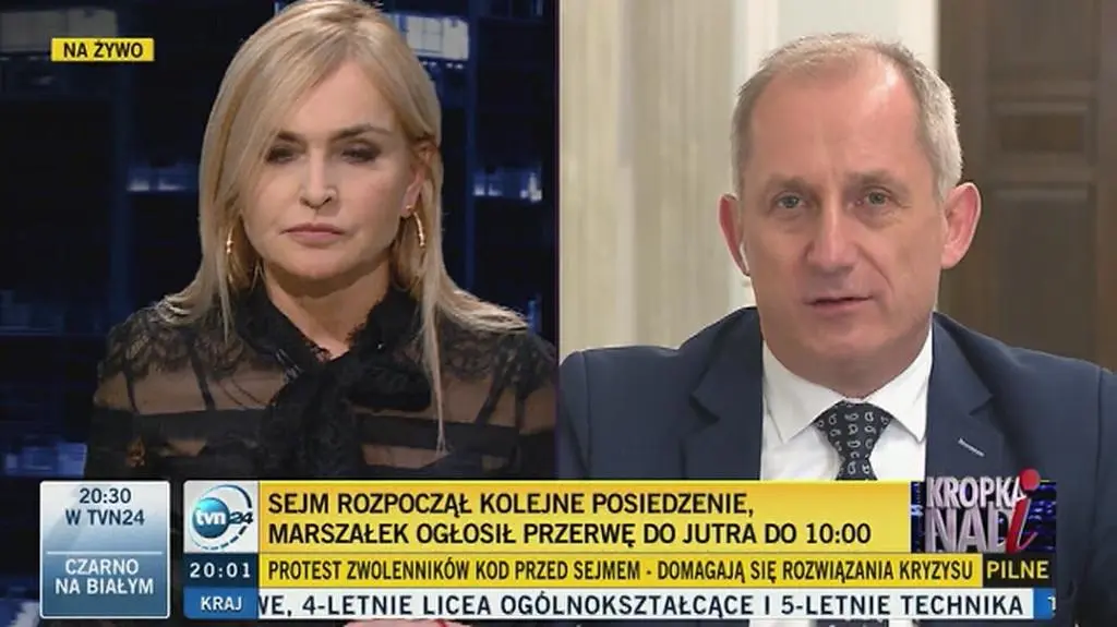 Neumann: powrót stary zasad dla dziennikarzy to sukces protestu