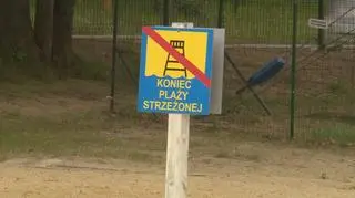 Jedna z zasad mówi o tym, żeby pływać w miejscach strzeżonych 