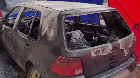 Spalony samochód w centrum Przemyśla