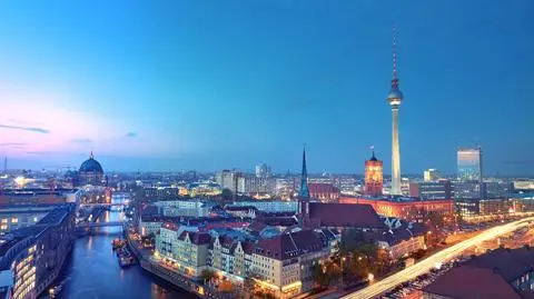berlin niemcy shutterstock_1938208360