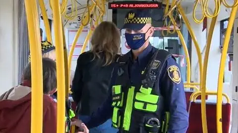 Problemy z przestrzeganiem obostrzeń w komunikacji miejskiej