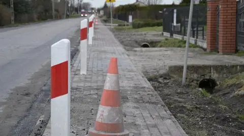 "Chodnik" powstaje we wsi Pasieka pod Żychlinem