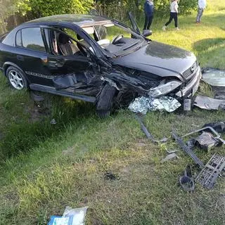 Wypadek na DK73 w Świniarach (woj. świętokrzyskie)