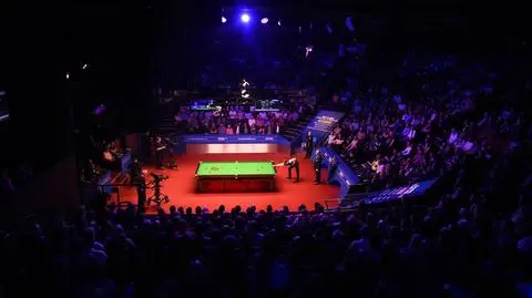 Finał snookerowych mistrzostw świata przy pełnych trybunach