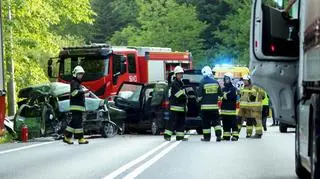 Siedem osób zostało rannych w zderzeniu dwóch osobówek pod Strzyżowem na Podkarpaciu 