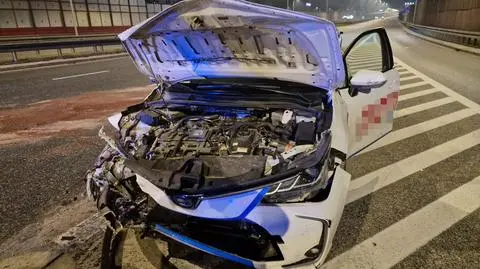Rozbił auto z wypożyczalni, prawo jazdy miał od miesiąca