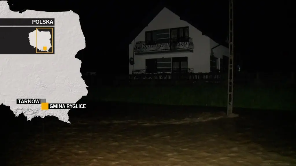 Zalane domy i drogi. Alerty pogodowe w Małopolsce