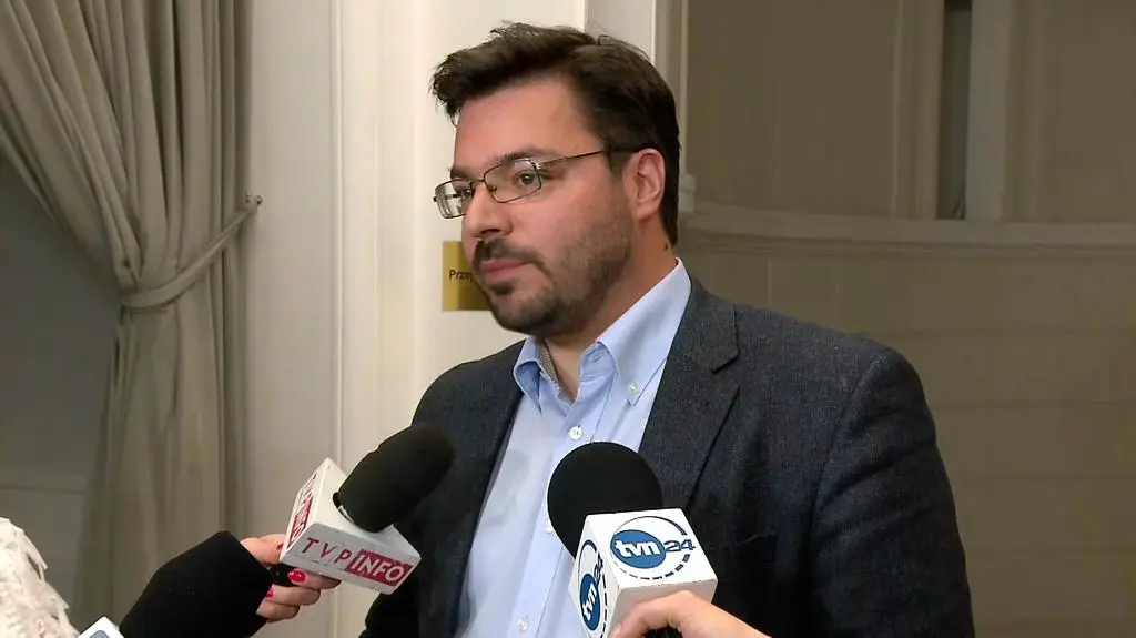 To sytuacja bez precedensu złamanie obyczaju