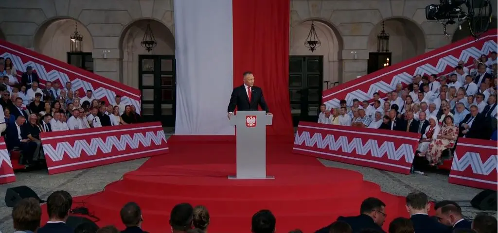 Nawrocki: to był pracowity rok, ale mam sto procent baterii. Oglądaj w TVN24