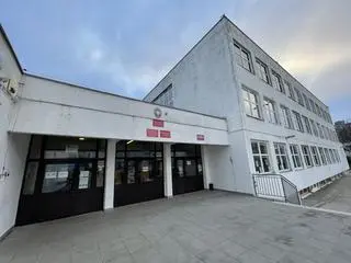 Zniknął specjalistyczny sprzęt, komputery, a nawet zabawki