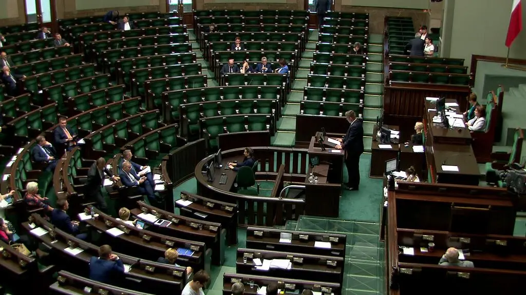 KOD przedstawia swój projekt ustawy o TK