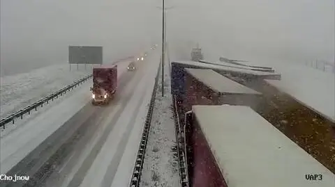 Tak doszło do karambolu z udziałem dziewięciu tirów na A4