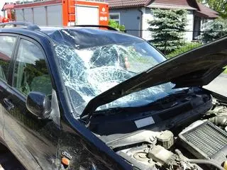 Jak ustalili biegli, 59-latka, która siedziała za kierownicą i potraciła rowerzystkę z dzieckiem, miała w chwili zdarzenia w organizmie 3,5 promila alkoholu. 