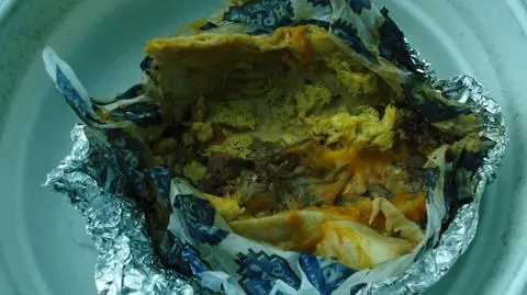 W buritto znaleziono podejrzany pakunek