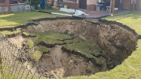 Zapadlisko z 3 lipca na terenie ogródków działkowych w Trzebini