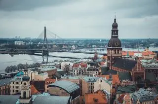 Łotewskie władze chcą wydalić z kraju prawie tysiąc obywateli Rosji