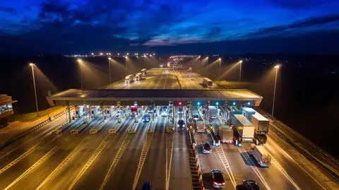 polska autostrada shutterstock_1029262891