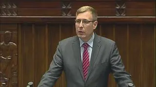 Maciej Małecki (PiS) w imieniu wnioskodawców mówił o projekcie uchwały o obronie suwerenności Polski