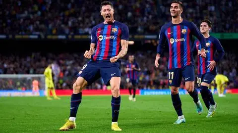 "Nieunikniona premia". Lewandowski strzela, Barcelonę czeka wydatek