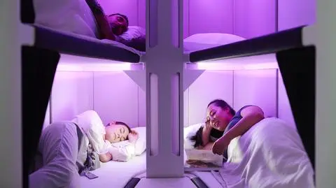 Piętrowe łóżka w samolotach. Nowa oferta dla pasażerów klasy ekonomicznej