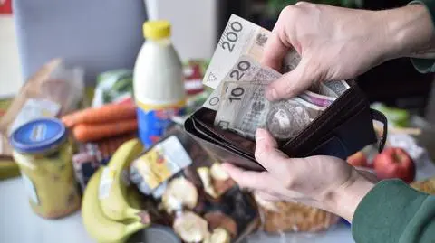 Wkrótce zapłacimy więcej za zakupy. Ile? Rodziny 2+2 nawet 1000 złotych 